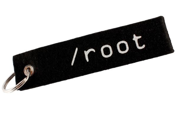Felt keychain "root" for geeks, computer freaks and nerds
